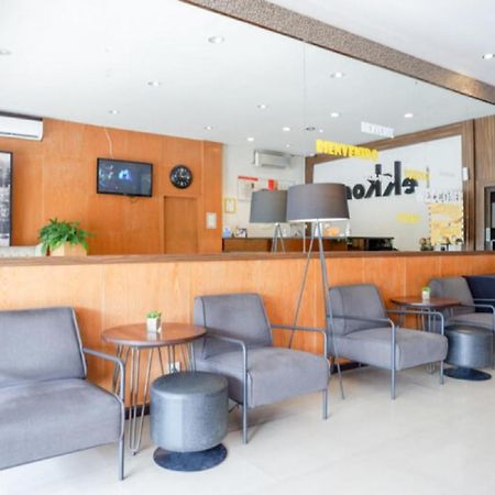 Sans Hotel Ekkon Yogyakarta By Reddoorz Ngabean Exterior photo