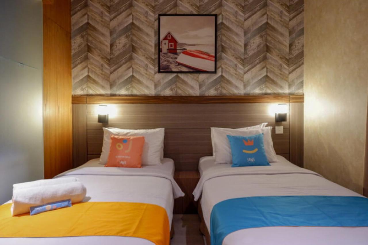 Sans Hotel Ekkon Yogyakarta By Reddoorz Ngabean Exterior photo