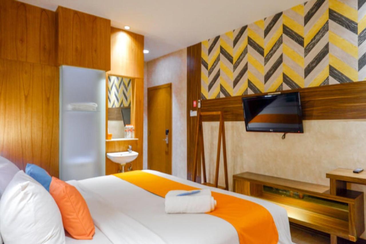 Sans Hotel Ekkon Yogyakarta By Reddoorz Ngabean Exterior photo