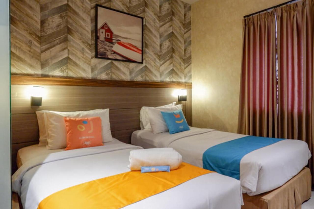 Sans Hotel Ekkon Yogyakarta By Reddoorz Ngabean Exterior photo